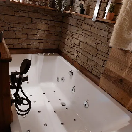 Daire Balneo Les Boutons D'or Romeu *