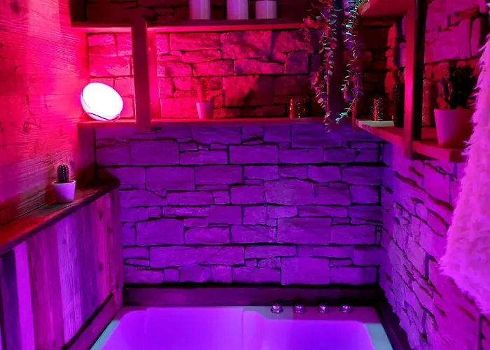 Balneo Les Boutons D'or Romeu